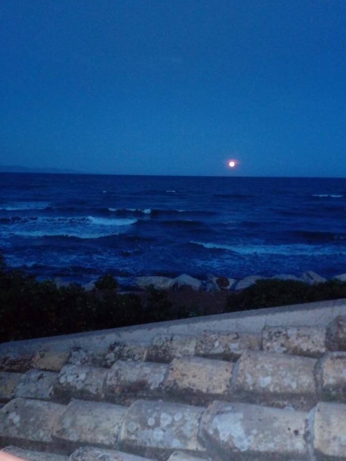 Casa Bon' Aria Fronte Mare Sud Sardegna Villa La Maddalena  Exteriör bild