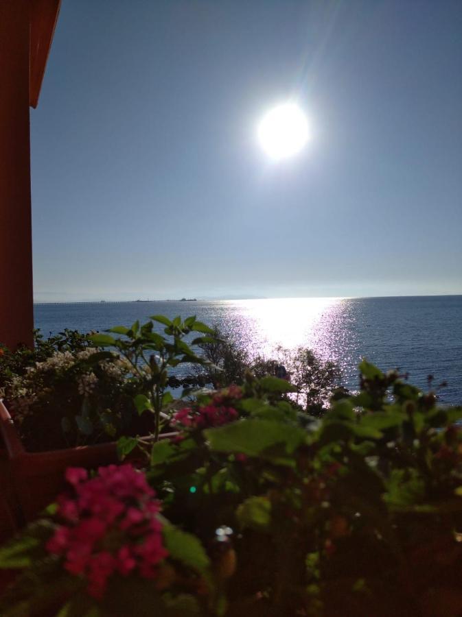Casa Bon' Aria Fronte Mare Sud Sardegna Villa La Maddalena  Exteriör bild
